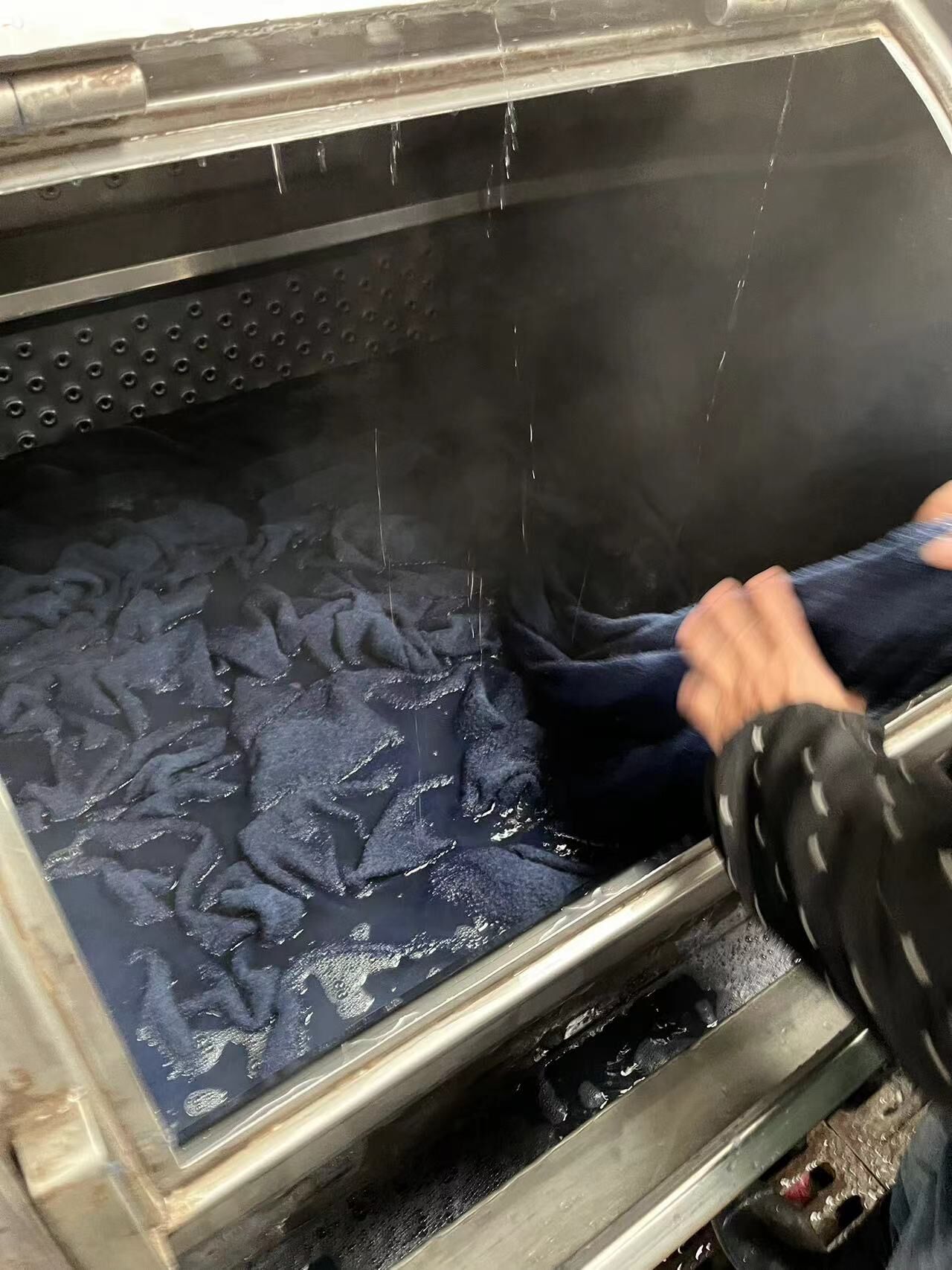 wool boiling