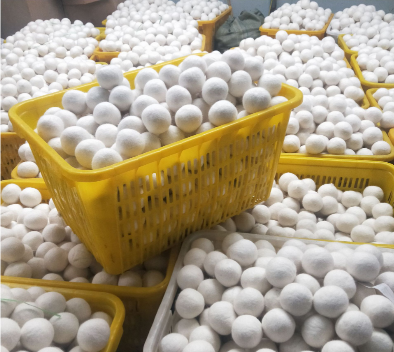 wool felt balls manufacturer