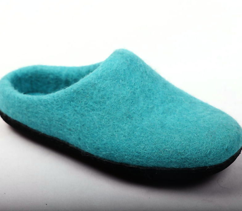 wool slipper manufacturers