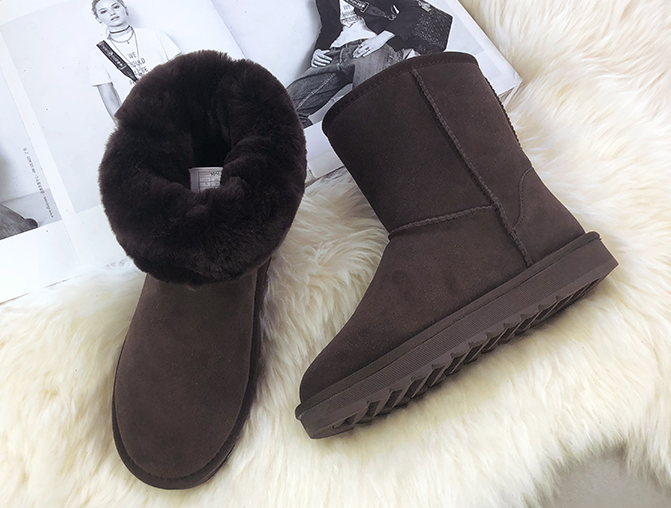 sheepskin boots