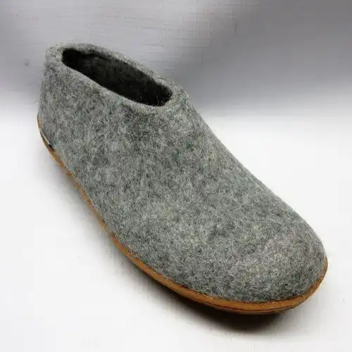 wool felt shoes