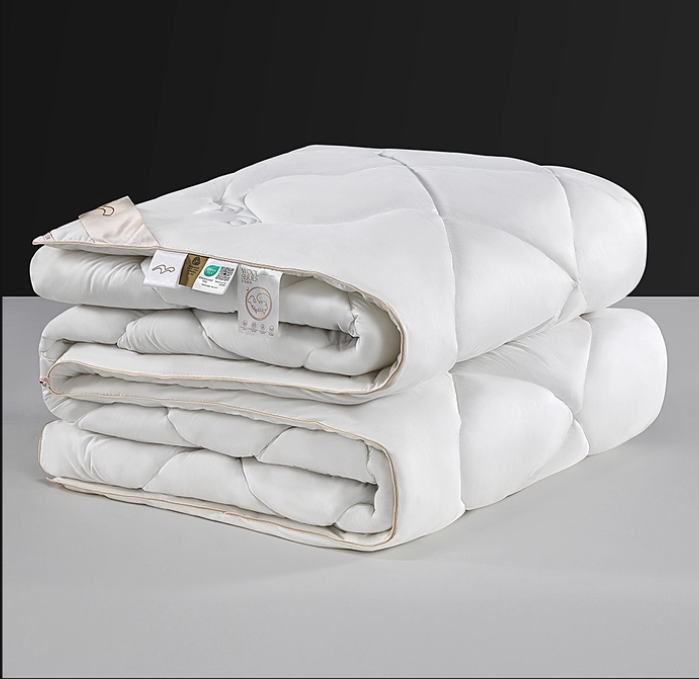 Wool bed quilts